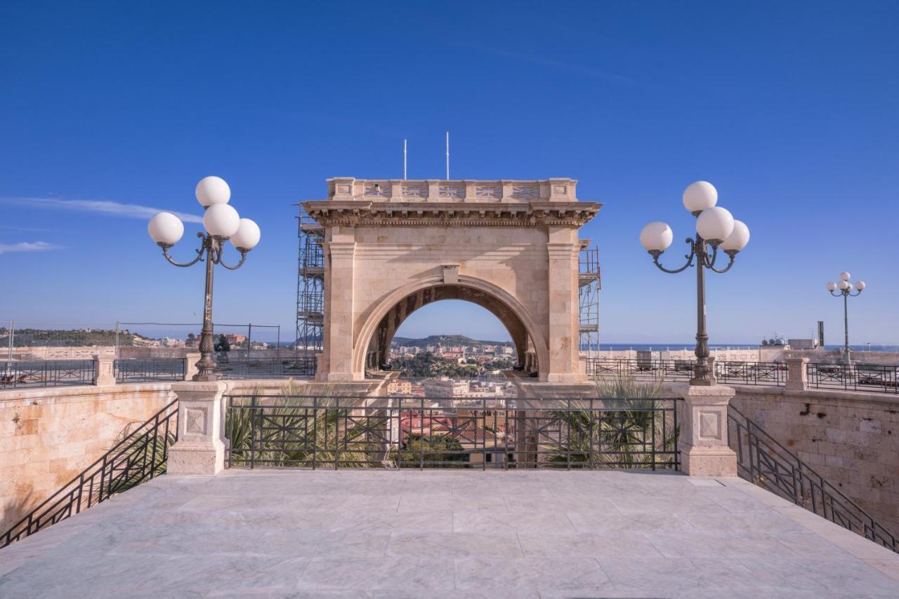 Le Scale Sul Porto . Marina Centro Storico. Ac Lägenhet Cagliari Exteriör bild