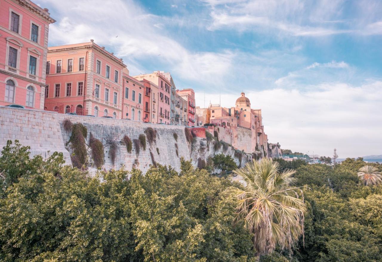 Le Scale Sul Porto . Marina Centro Storico. Ac Lägenhet Cagliari Exteriör bild